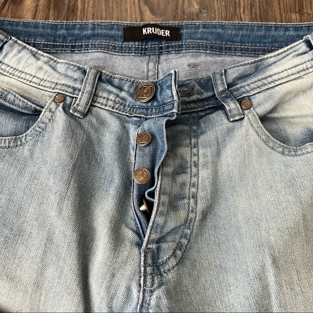 Kruder Bleach Light Wash Button Fly Jeans